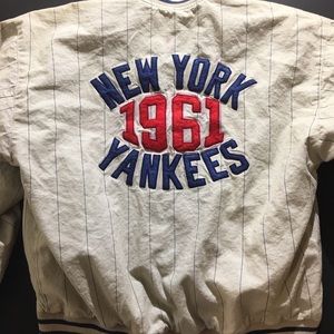 Mirage First String, Yankees Jacket